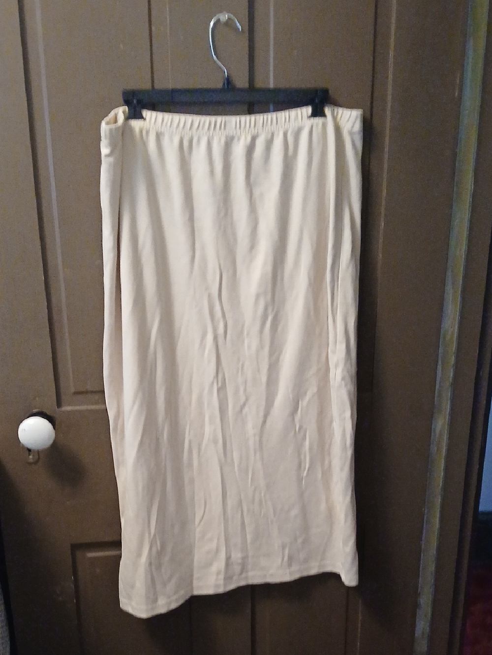 Nuggles Classic Cream Elastic-Waist Maxi Skirt